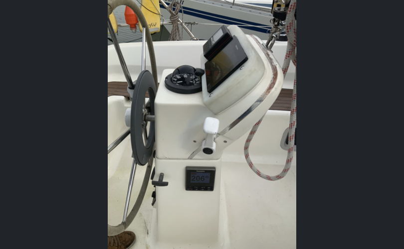 Bavaria 32 Holiday-kuva-7